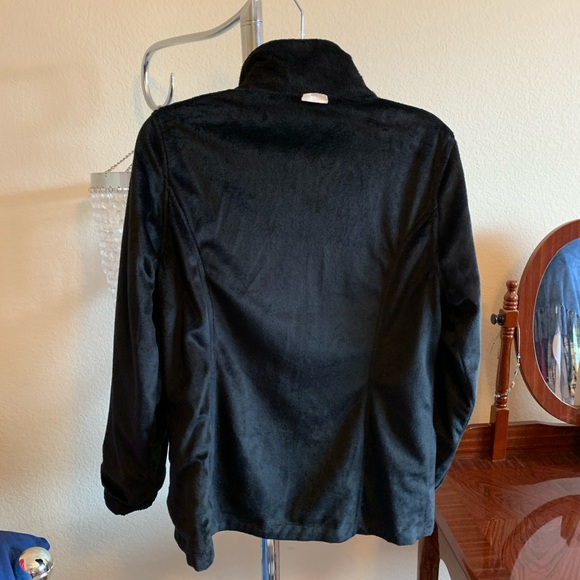 Donating NWOT Reversible Jacket - Picture 3 of 8